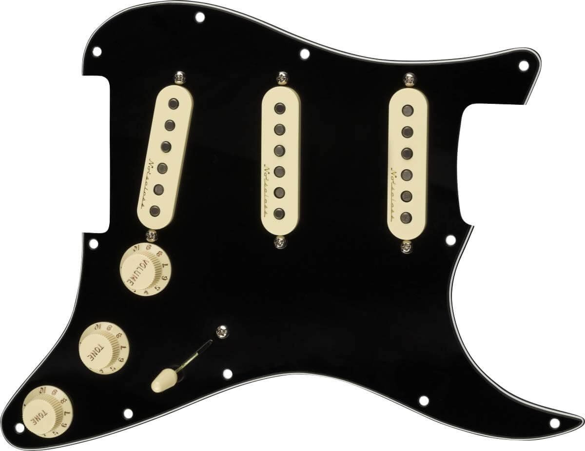 Fender® Pre-wired Pickguard Strat® Vintage Noiseless - S:S:S