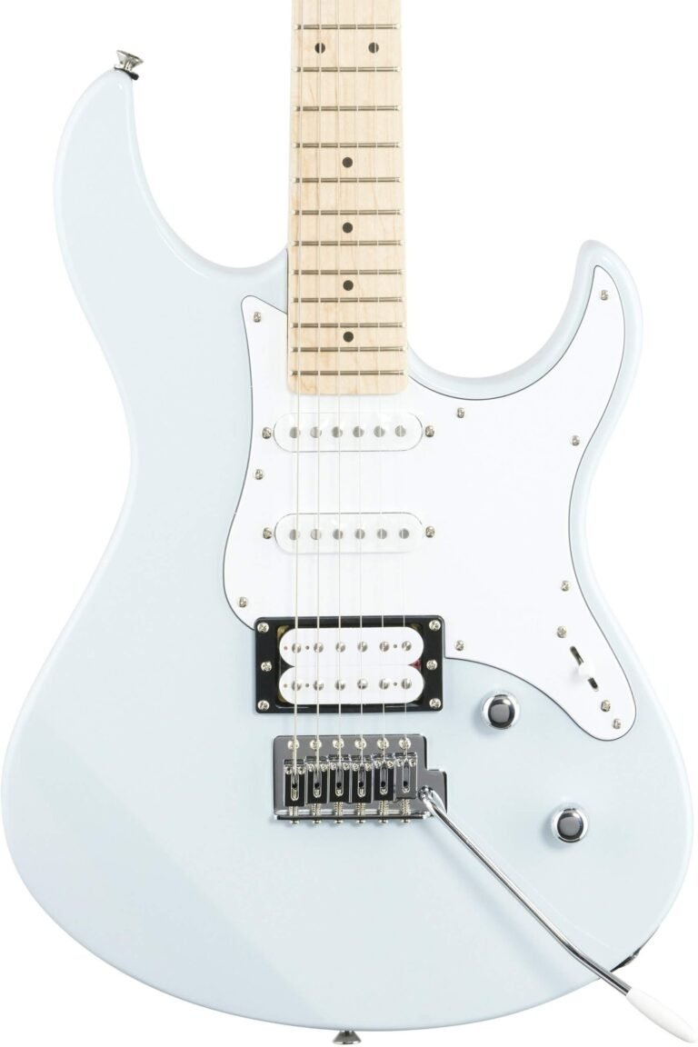 Yamaha PAC112VM Pacifica Electric Guitar, Ice Blue